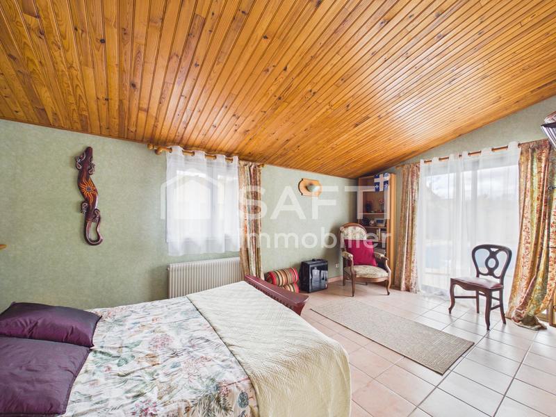 Maison - 152 m² - 6 pièces