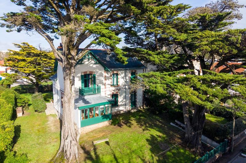 Villa - 142 m² - 5 pièces