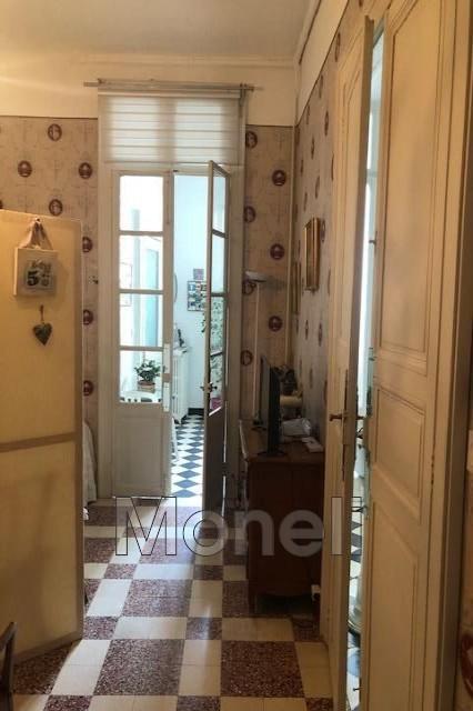 Appartement - 180 m² - 7 pièces