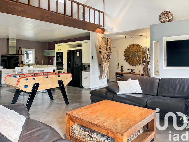 Maison - 173 m² - 8 pièces