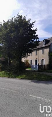 Maison - 96 m² - 5 pièces