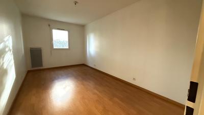 Appartement - 89 m² - 3 pièces