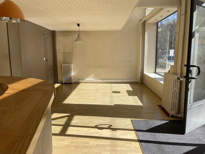 Local commercial - 95 m²