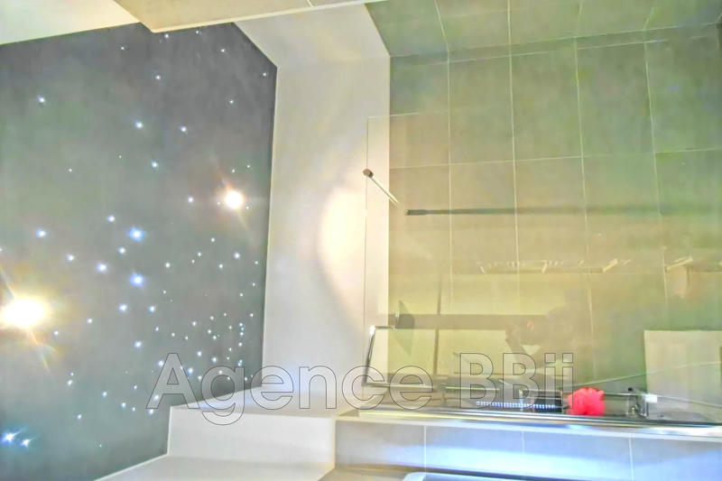 Appartement - 63 m² - 2 pièces