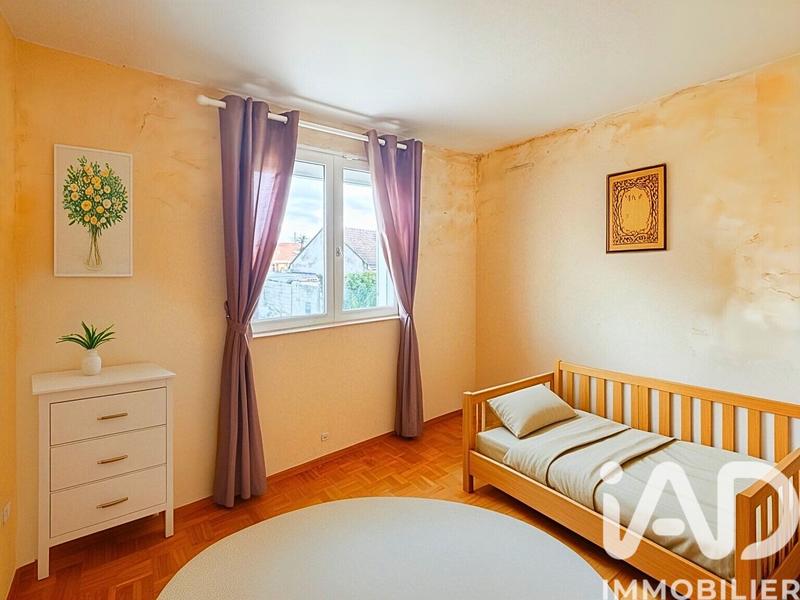 Maison - 105 m² - 5 pièces