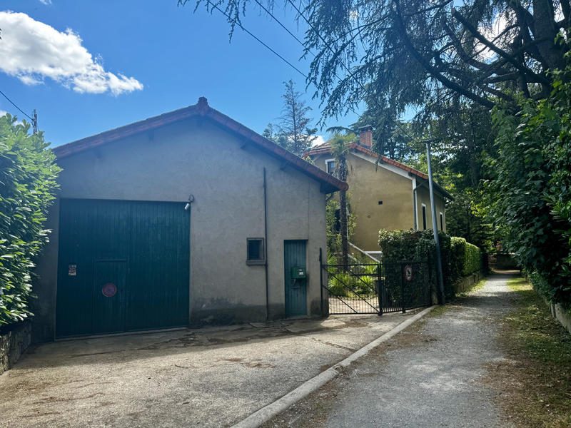 Maison - 178 m² - 7 pièces