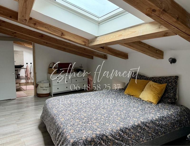 Immeuble - 318 m² - 10 pièces