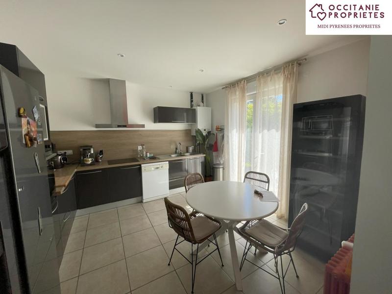 Maison - 163 m² - 8 pièces