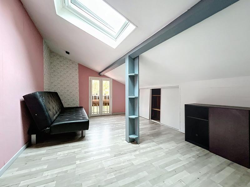 Maison traditionnelle - 138 m² - 6 pièces