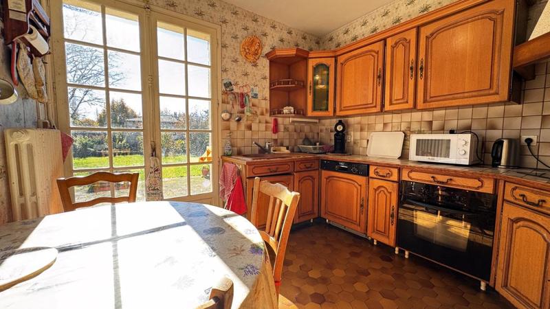 Maison - 162 m² - 7 pièces