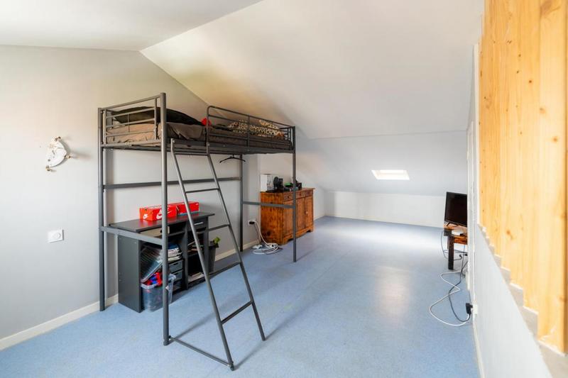 Maison - 86 m² - 5 pièces