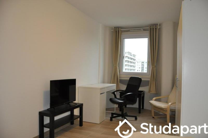 Chambre - 9 m² - 1 pièce