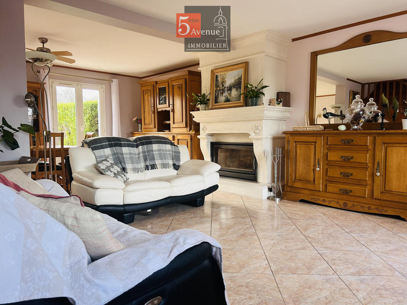 Maison - 143 m² - 6 pièces