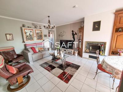 Maison - 76 m² - 4 pièces