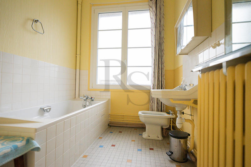 Appartement - 123 m² - 5 pièces