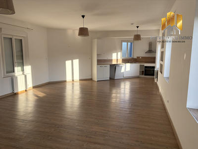 Duplex - 99 m² - 4 pièces