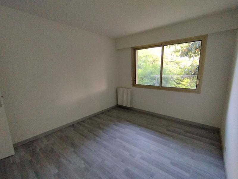 Maison - 228 m² - 6 pièces