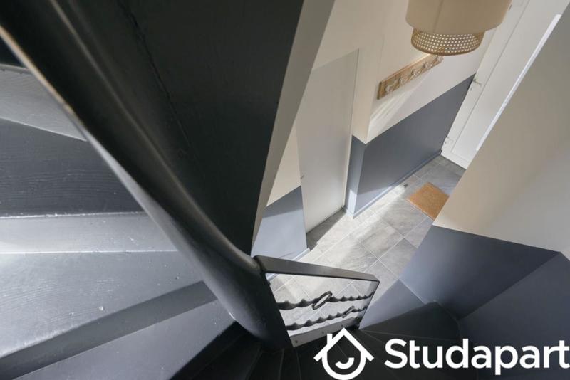 Chambre - 12 m² - 1 pièce