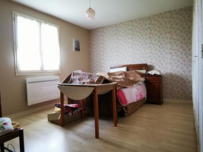 Maison - 87 m² - 6 pièces