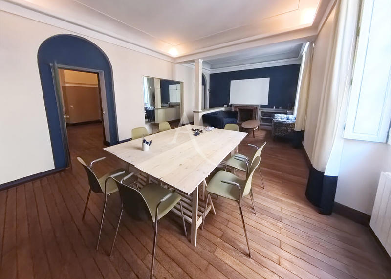 Appartement - 92 m² - 3 pièces