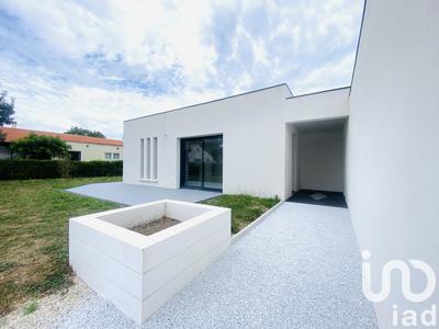 Maison - 108 m² - 4 pièces