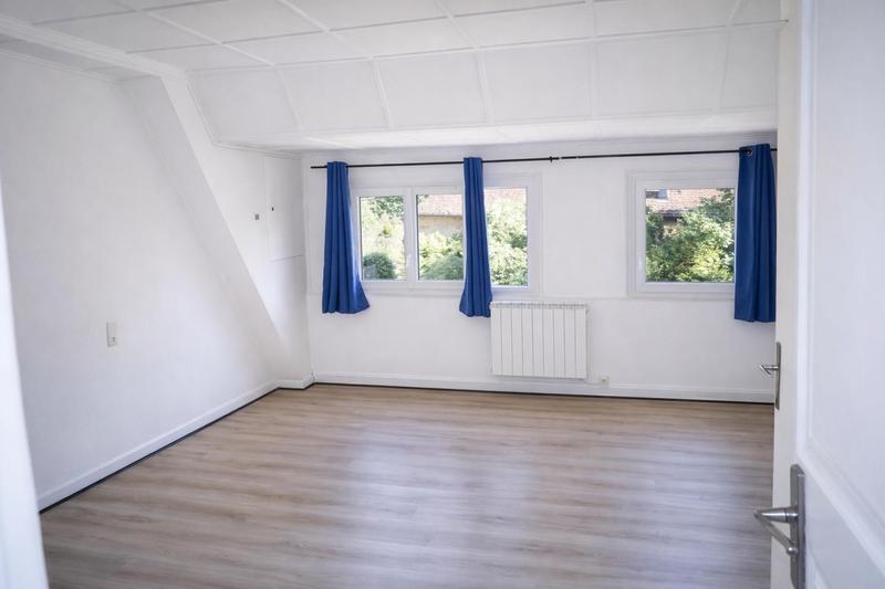 Appartement - 83 m² - 3 pièces