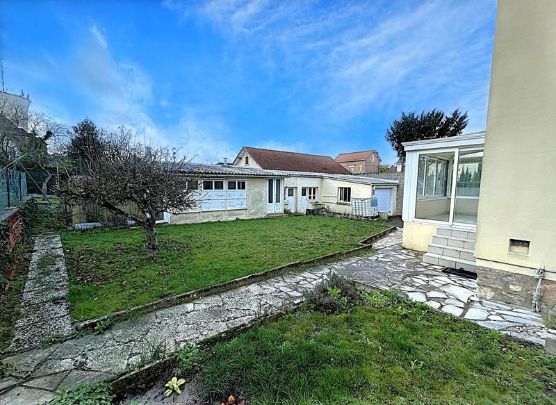 Maison - 77 m² - 4 pièces