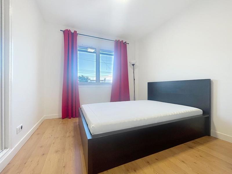 Appartement - 98 m² - 4 pièces