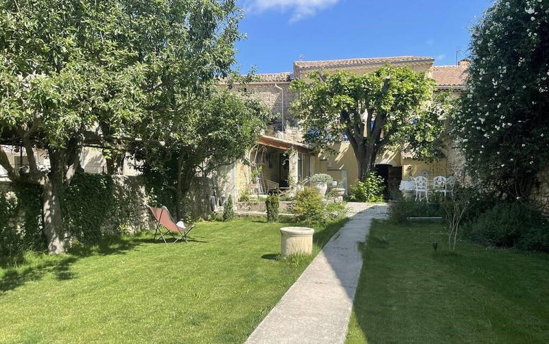 Maison de village - 196 m² - 6 pièces