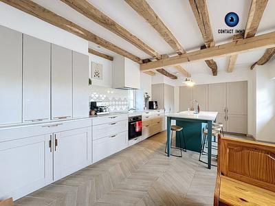 Maison ancienne - 138 m² - 8 pièces