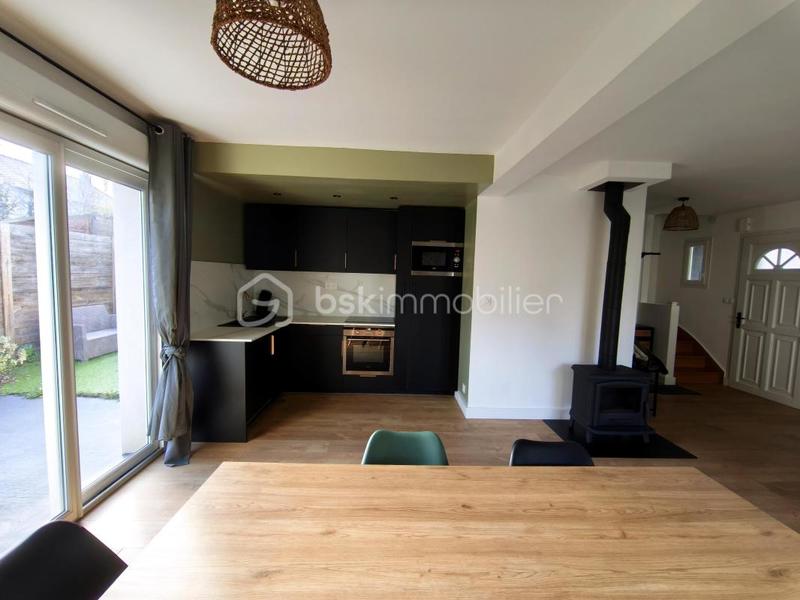 Maison - 132 m² - 7 pièces