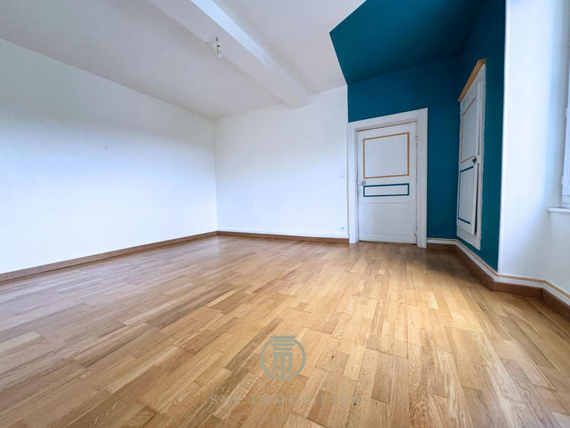 Maison - 191 m² - 7 pièces