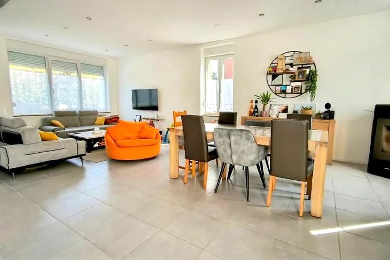 Maison - 193 m² - 7 pièces