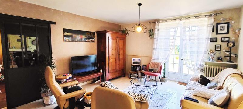 Maison - 165 m² - 8 pièces