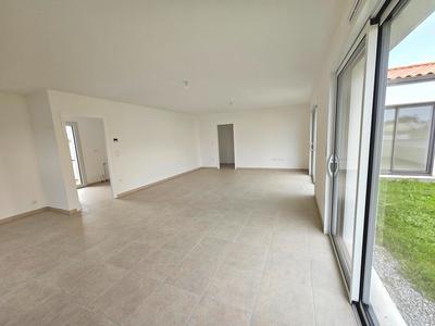 Maison - 117 m² - 4 pièces