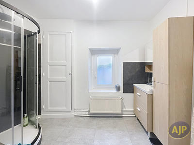 Maison - 82 m² - 3 pièces