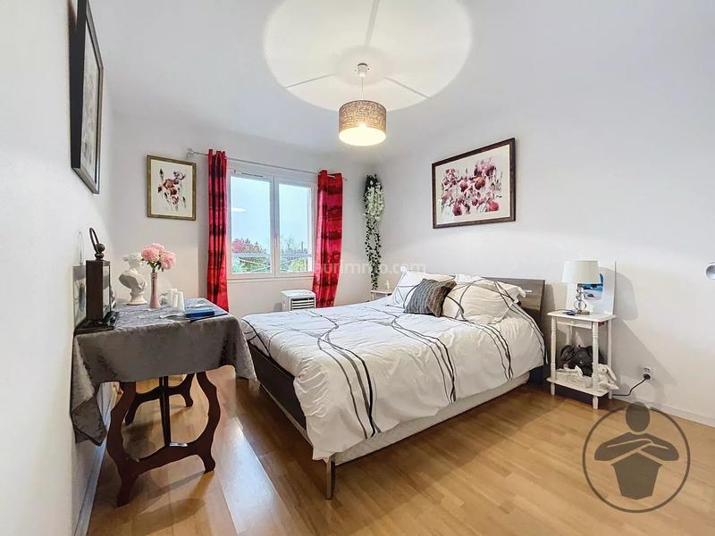 Maison - 178 m² - 6 pièces