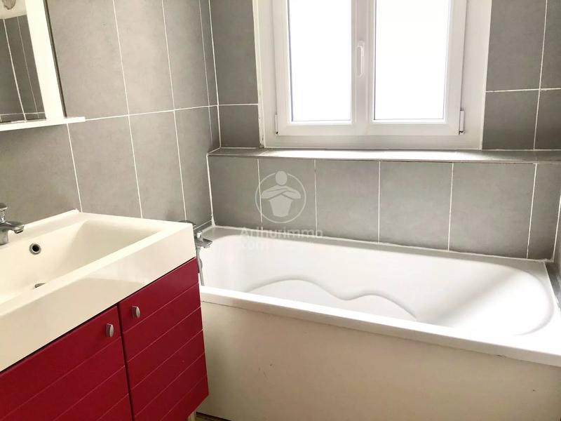 Appartement - 60 m² - 3 pièces