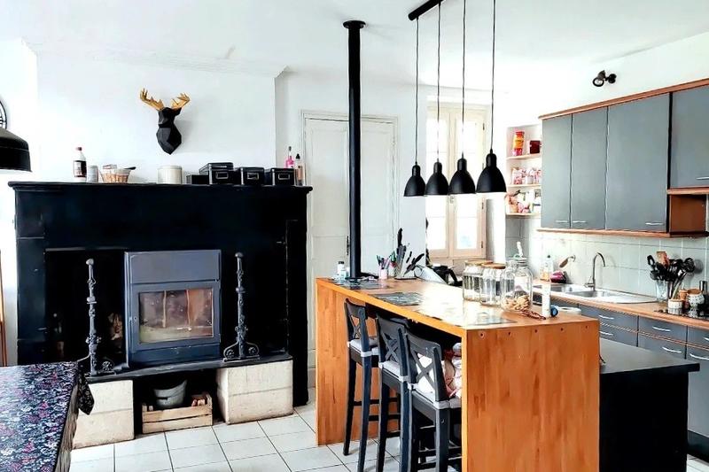 Maison de maîtres - 365 m² - 14 pièces