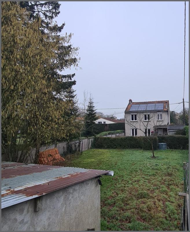 Maison - 95 m² - 8 pièces