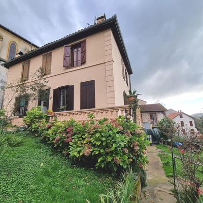 Maison traditionnelle - 120 m² - 4 pièces