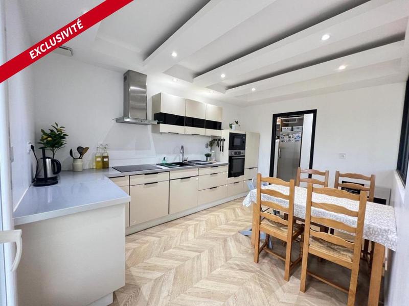 Maison - 134 m² - 5 pièces