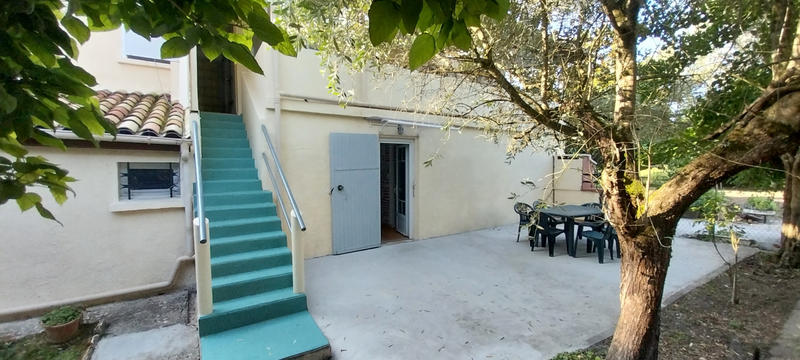 Immeuble - 218 m² - 8 pièces