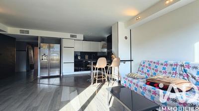 Appartement - 100 m² - 5 pièces