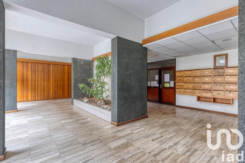 Appartement - 97 m² - 5 pièces