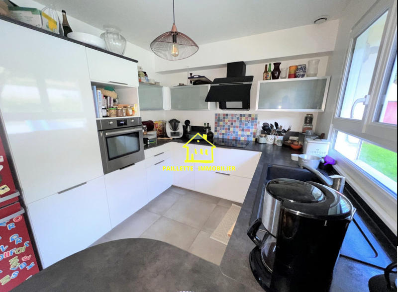 Maison - 172 m² - 7 pièces