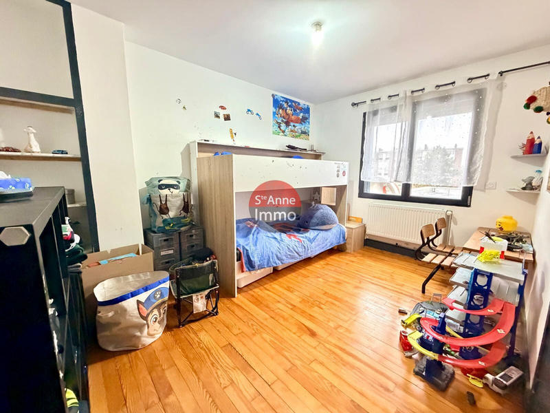 Maison - 138 m² - 5 pièces