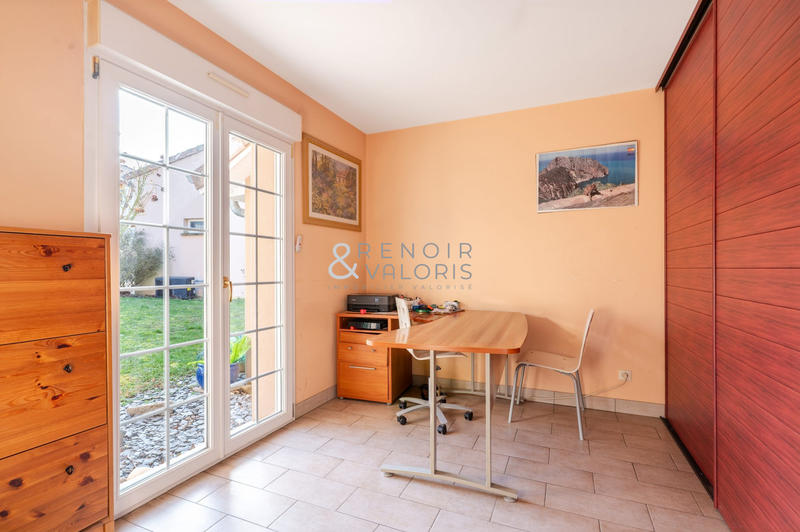 Maison - 183 m² - 8 pièces