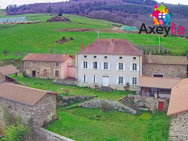 Maison - 288 m² - 10 pièces