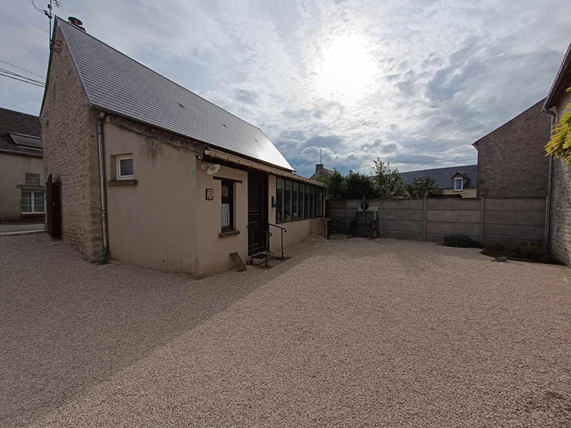 Maison - 200 m² - 9 pièces